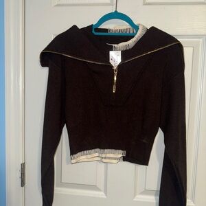 Stylish Brown Sweater with Zipper Detail
